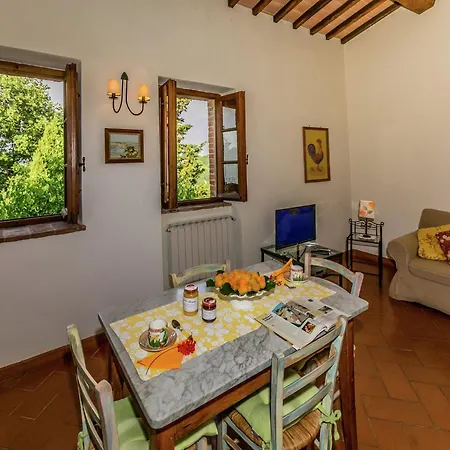 Near Vineyards Pool * Montepulciano Stazione